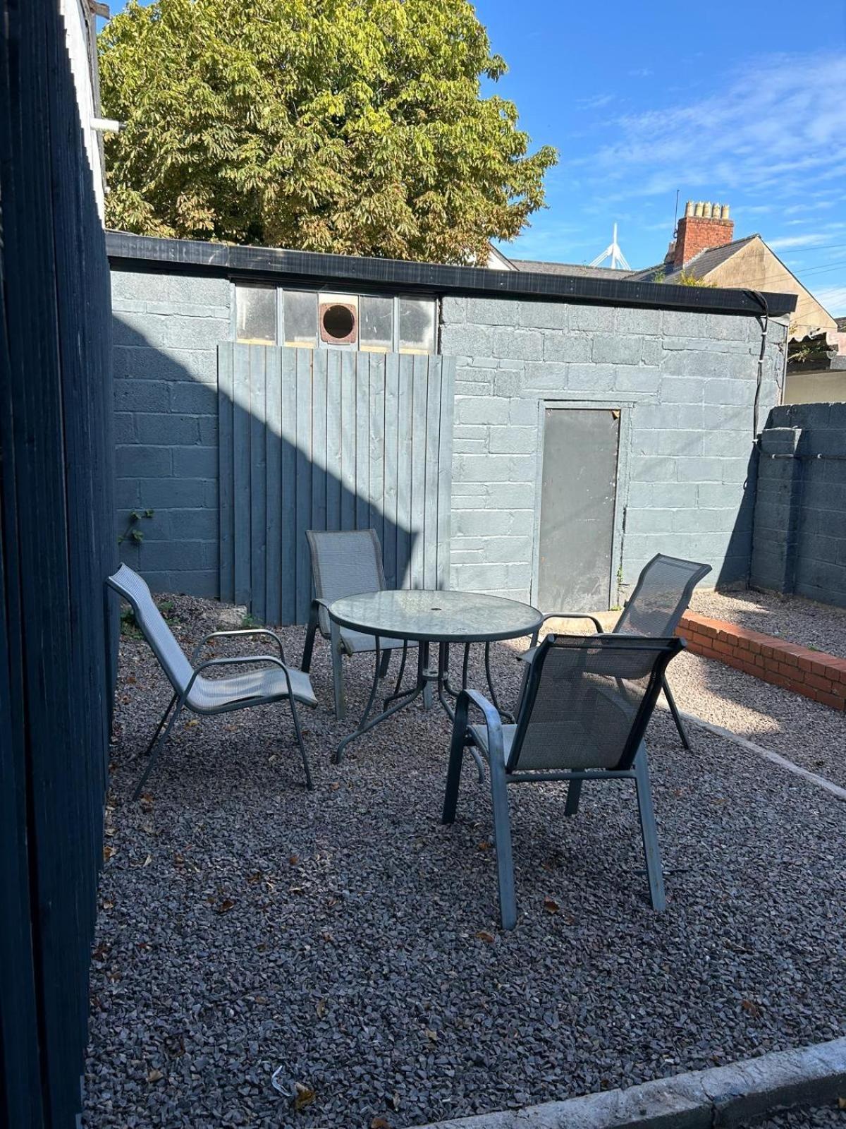 Stylish Apartment In City Centre - Walk Everywhere Cardiff Exterior photo